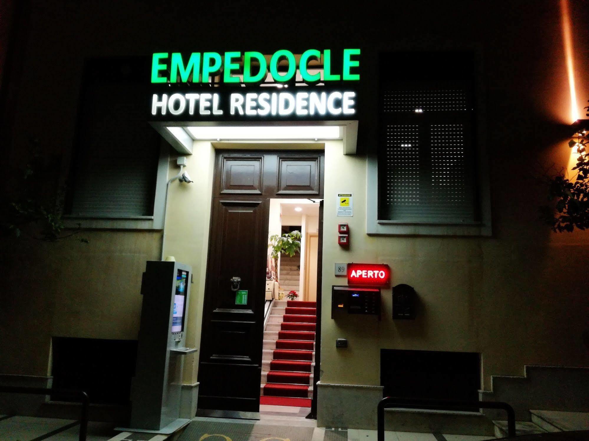 Hotel Residence Empedocle Мессина Экстерьер фото