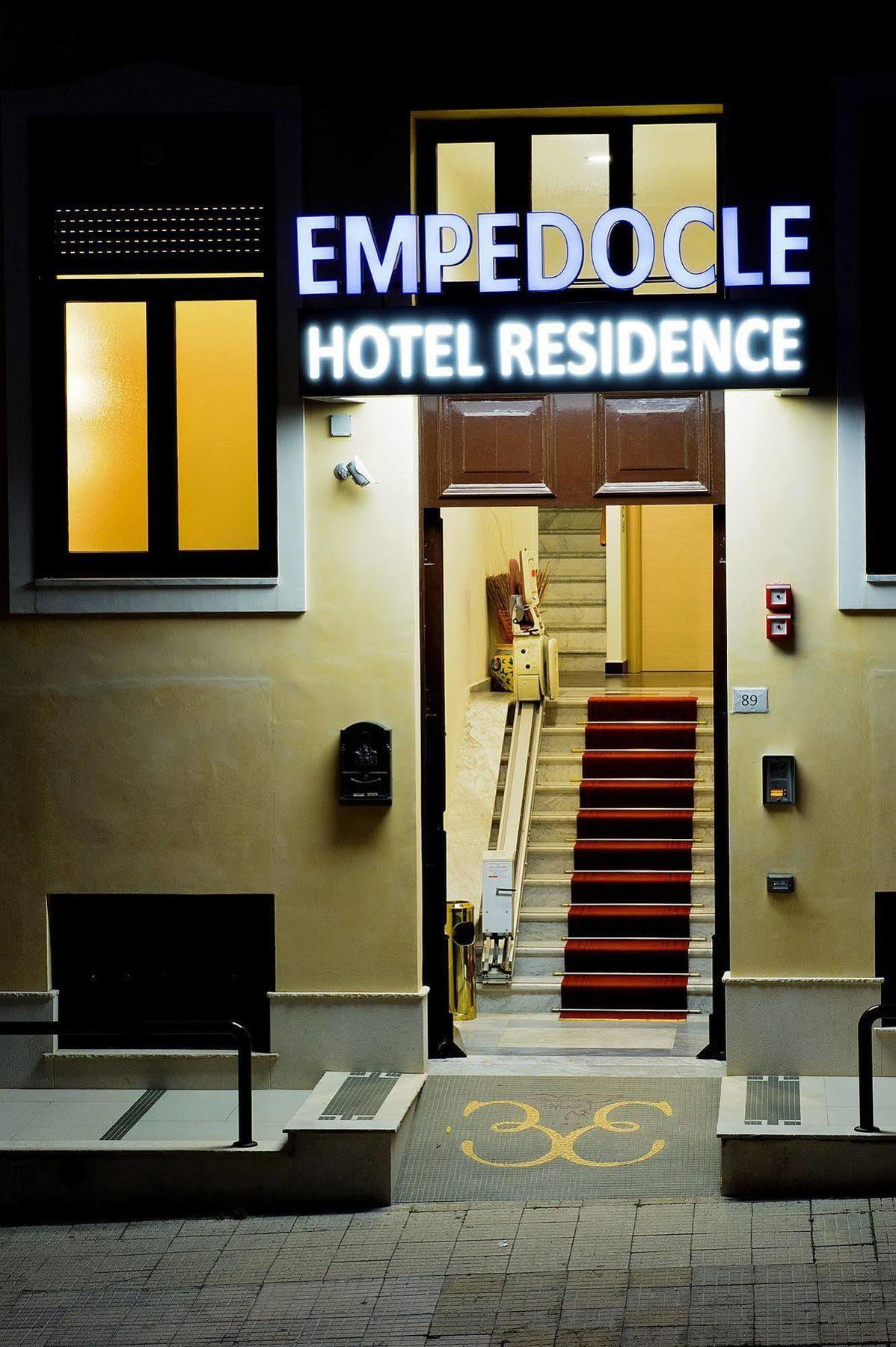 Hotel Residence Empedocle Мессина Экстерьер фото